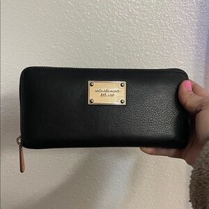Michael Kors Black Leather Wallet with Gold Accents zip around CLEAN EUC